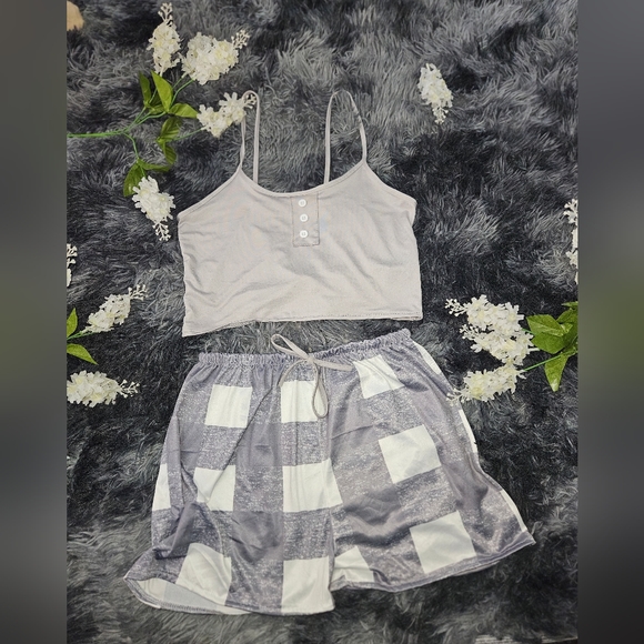 Gray and White Plaid Loungewear set.(New, no tags) From my Boutique 🌺 - Picture 1 of 2